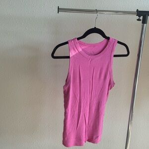 Women’s pink tank top